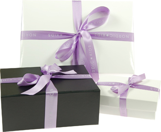 1330438848Gift-Wrap-330w